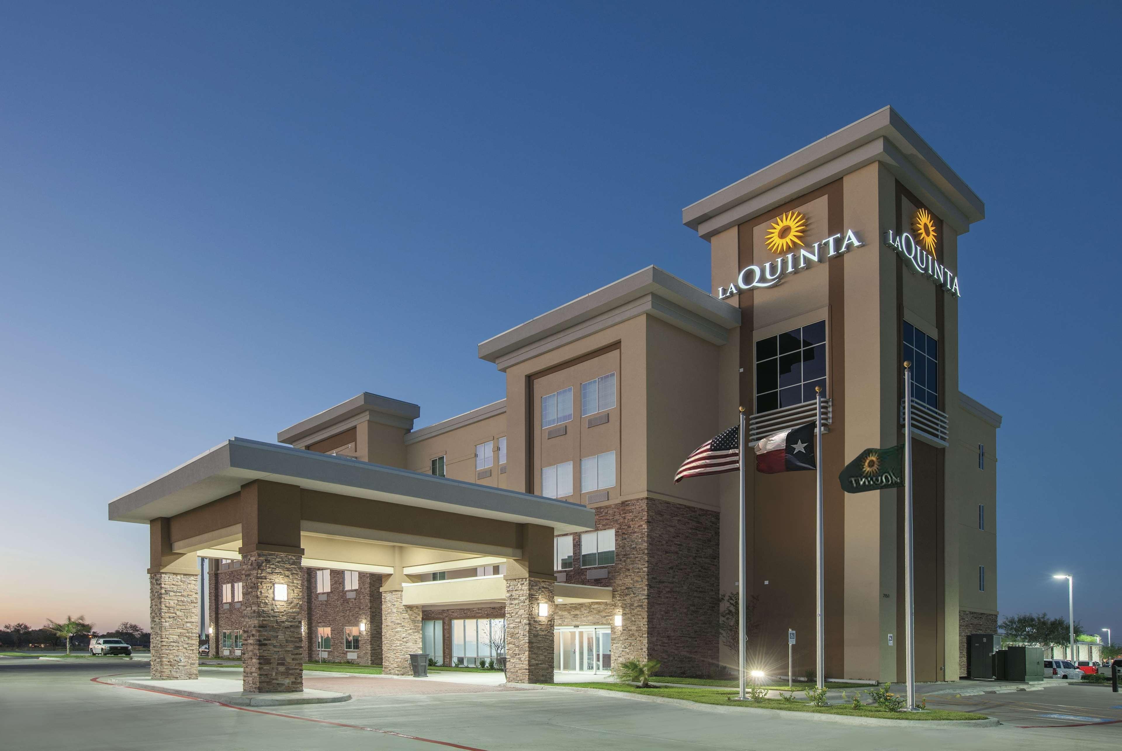 La Quinta By Wyndham Kingsville Buitenkant foto